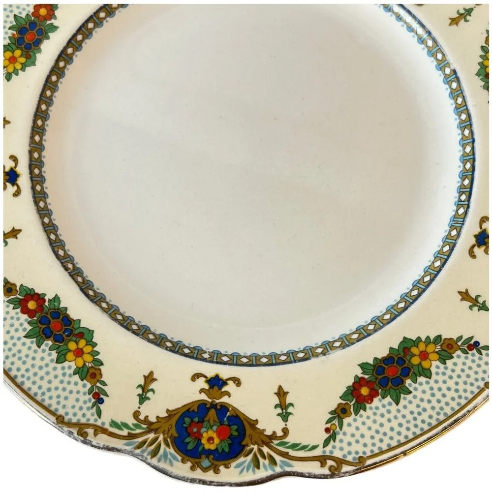 The Barclay Dinner Plate By George Jones & Sons Crescent Made England VTG 9 5/8